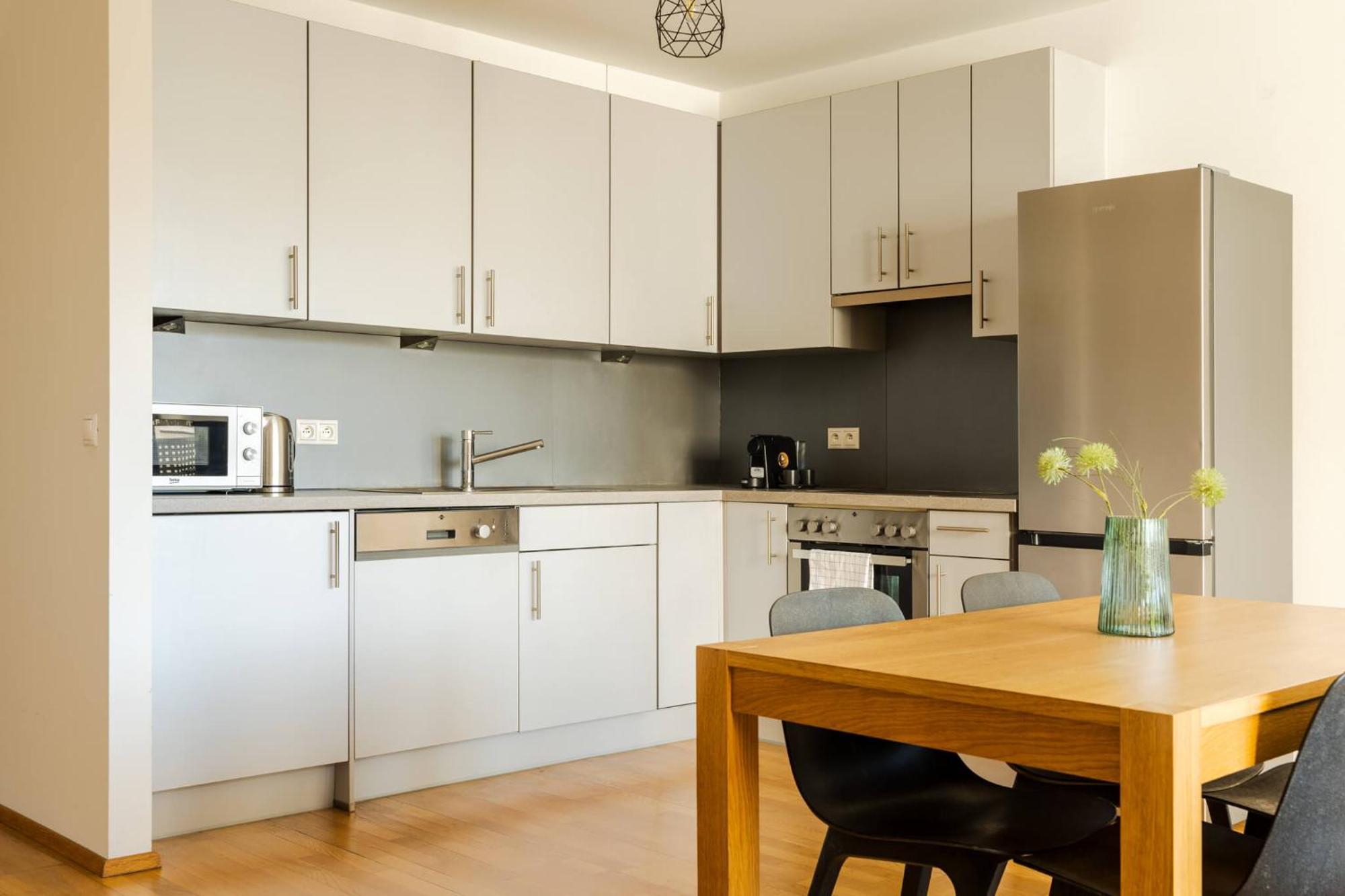 Business & Family Ambiente Apartments Bratislava Ngoại thất bức ảnh