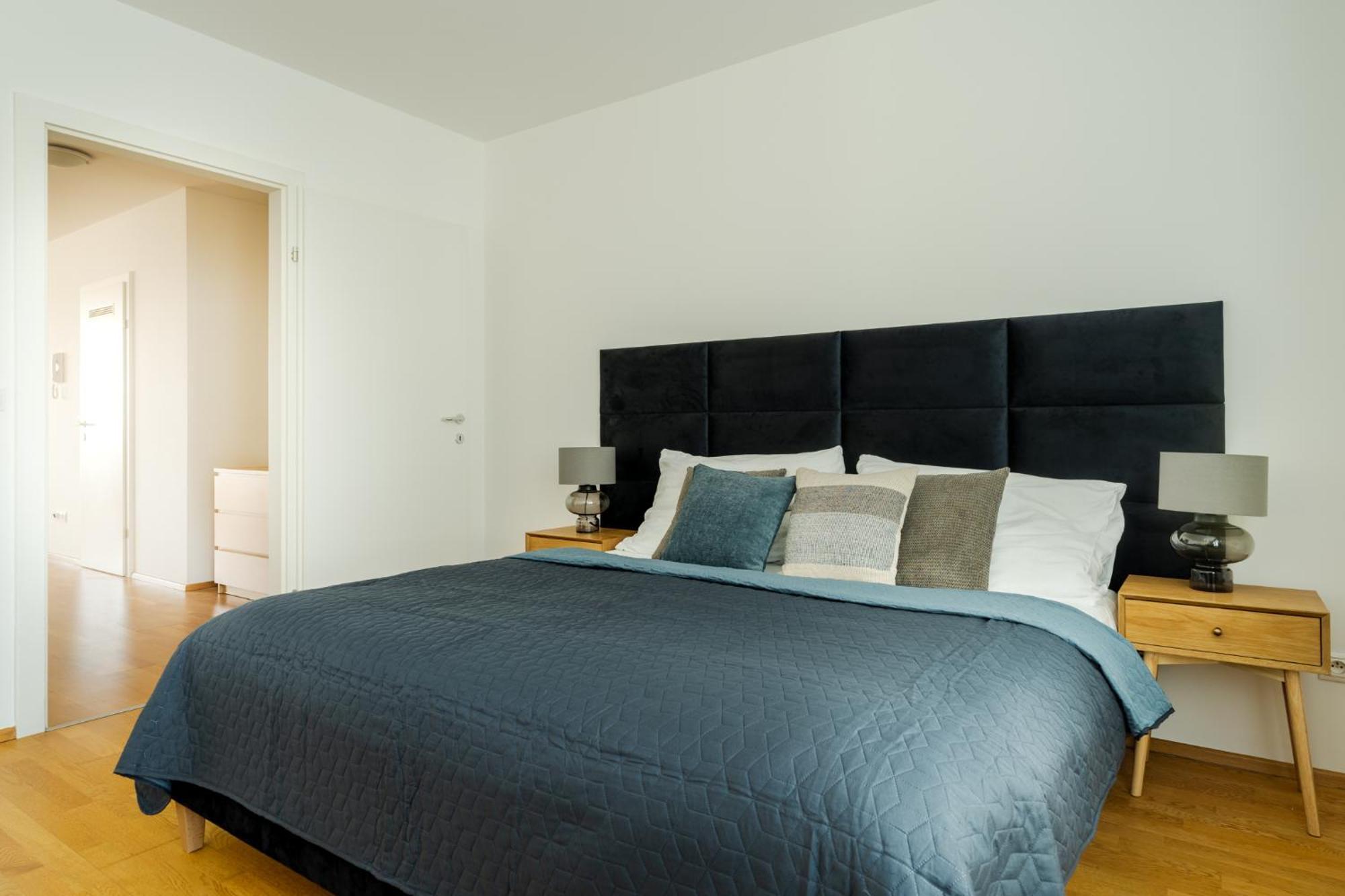 Business & Family Ambiente Apartments Bratislava Ngoại thất bức ảnh
