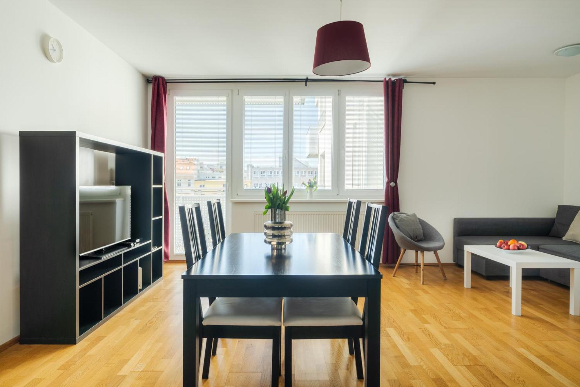 Business & Family Ambiente Apartments Bratislava Ngoại thất bức ảnh