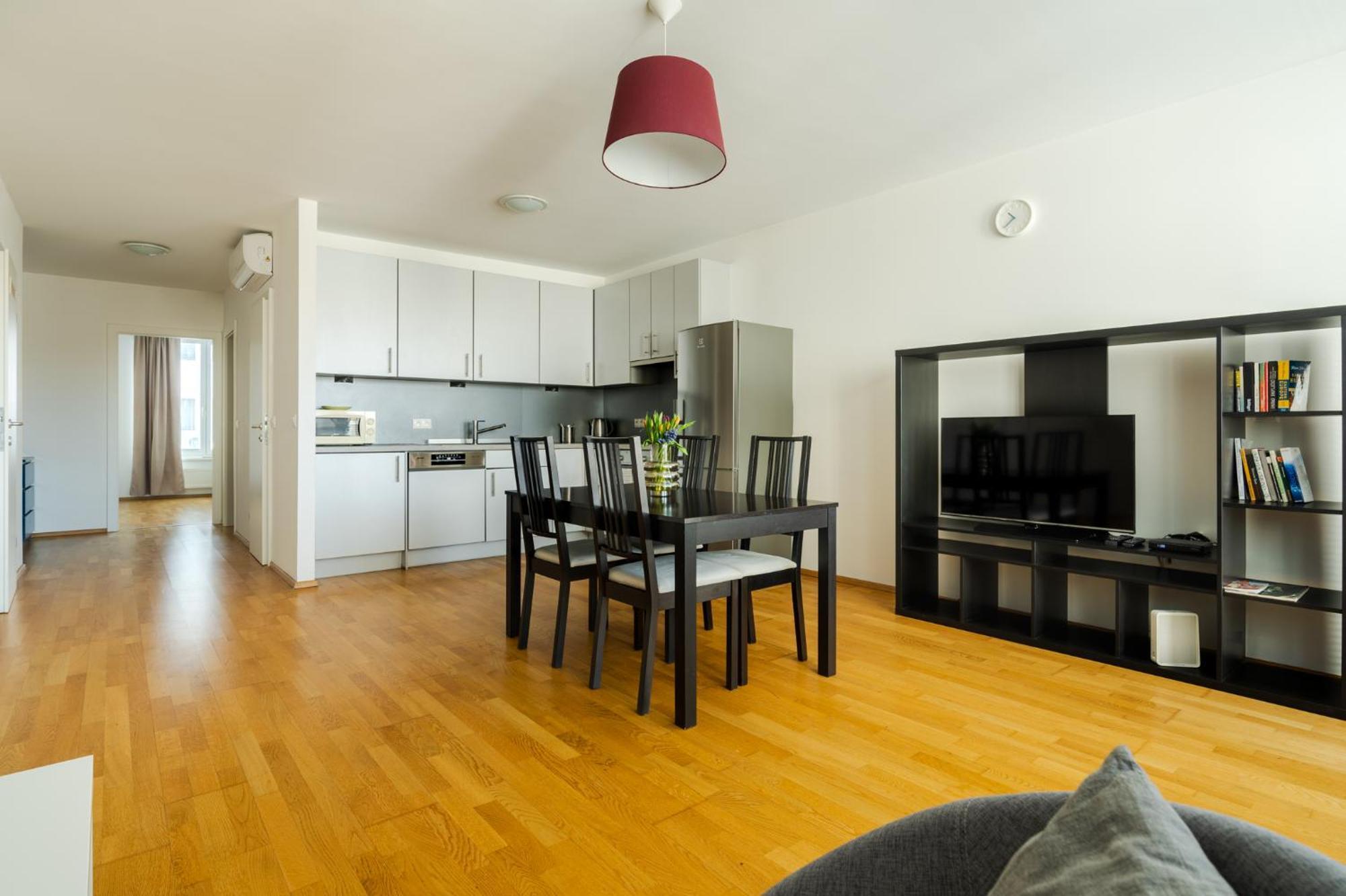 Business & Family Ambiente Apartments Bratislava Ngoại thất bức ảnh