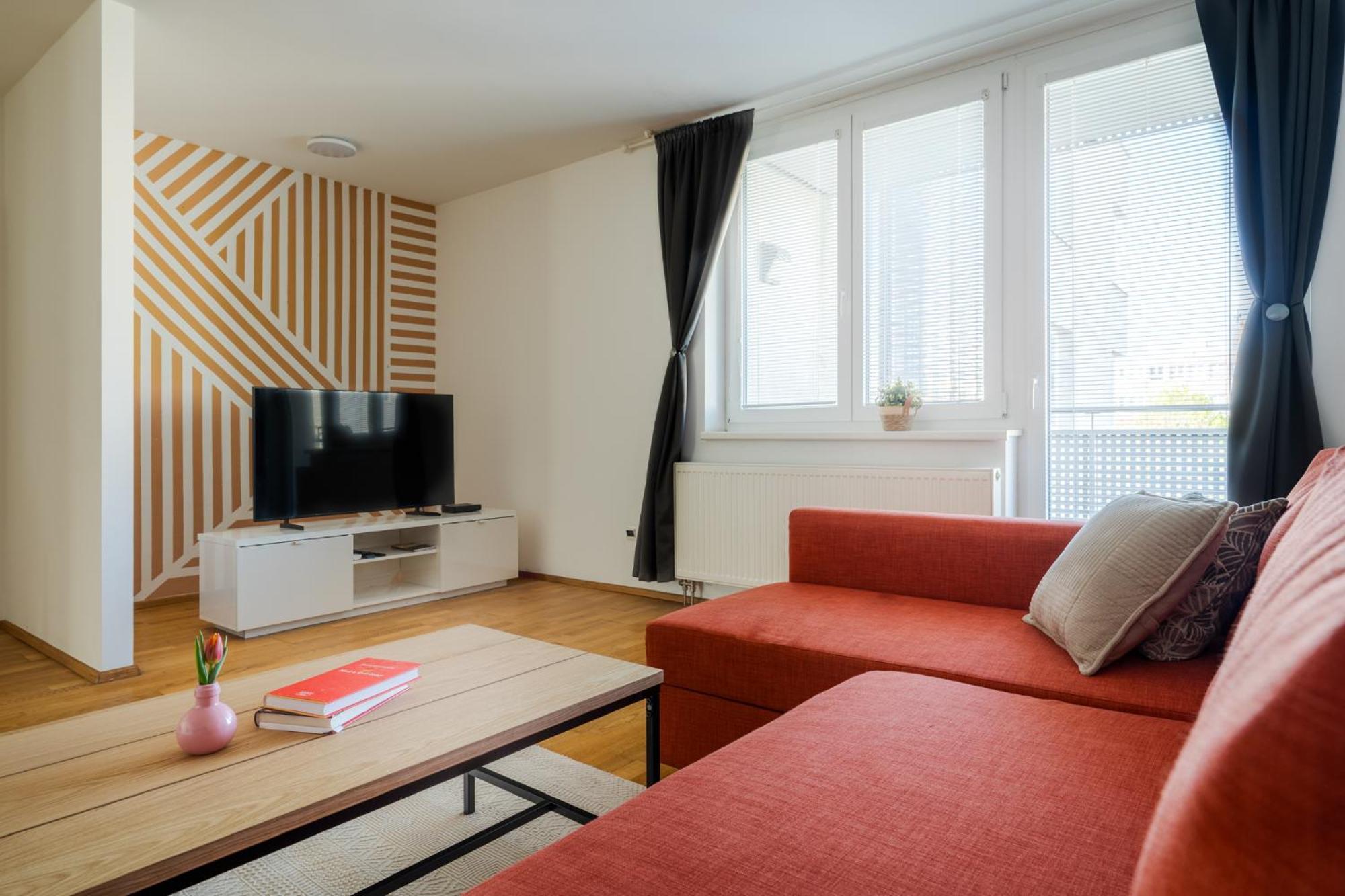 Business & Family Ambiente Apartments Bratislava Ngoại thất bức ảnh